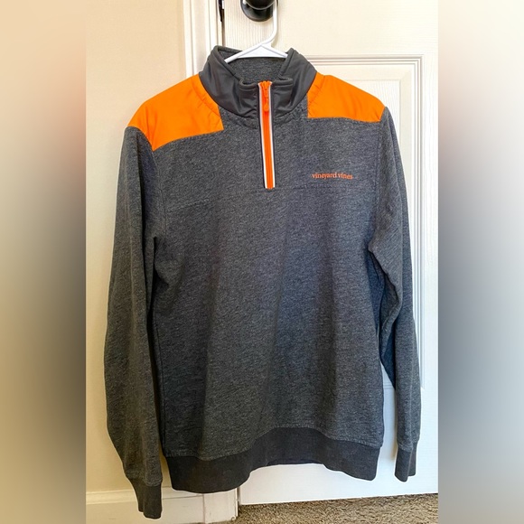 Vineyard Vines On-The-Go Shepshirt (Orange and Grey) Men’s size small! - Picture 1 of 3